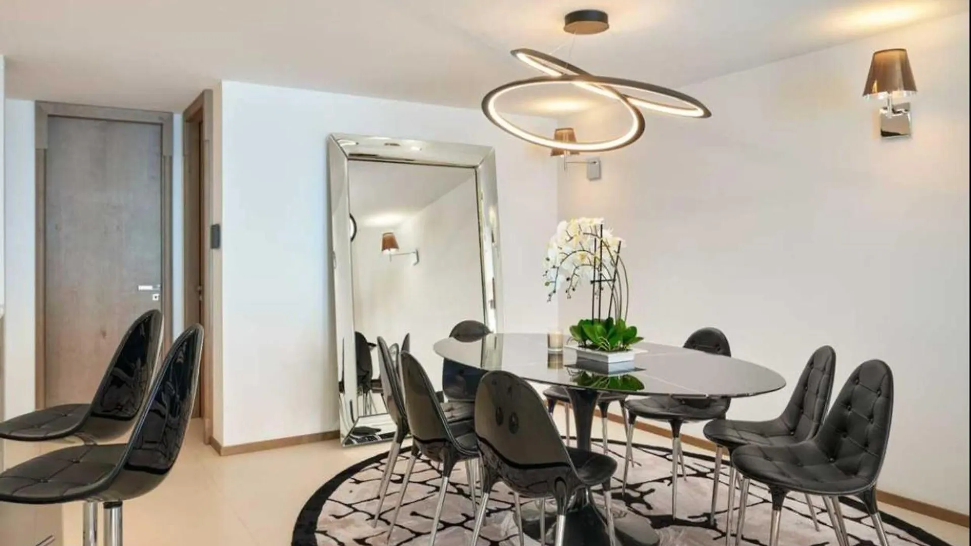 Luxurious 2Br 4P Apartment With Terrace - First Croisette Cannes France